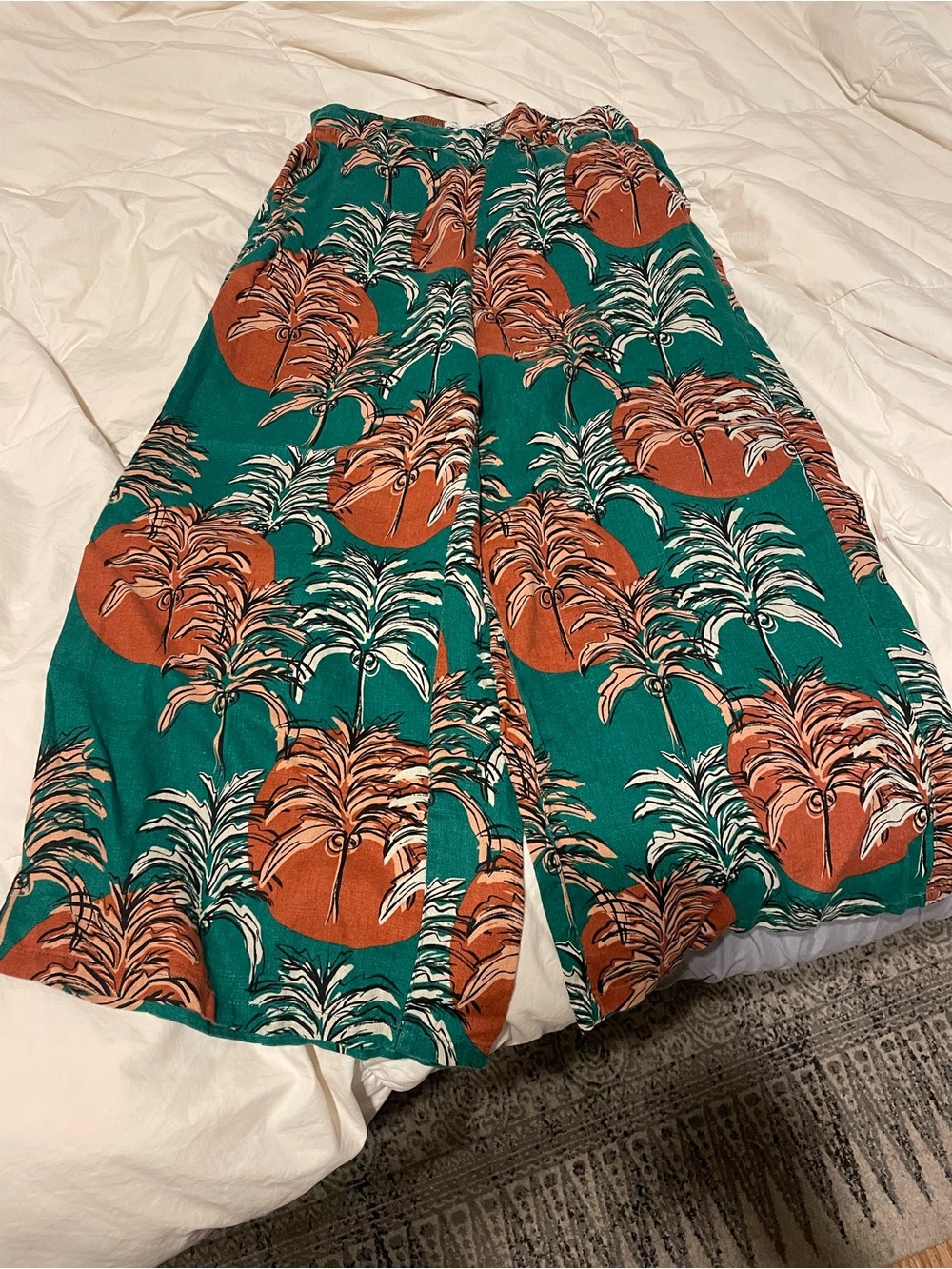 Nicole Miller Teal and Rust Tropical-Print Wide Capris